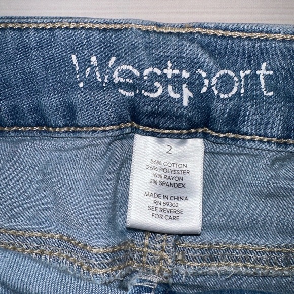 West Sport denim skirt in a size 2 
Spring Summer Office Church Dressy Casual✨ - Picture 6 of 6